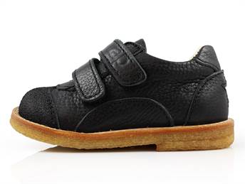 Arauto RAP leather shoe with velcro